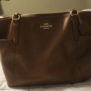 Coach tote purse